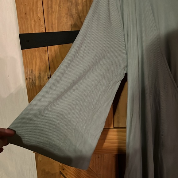 Caden Lane Robe - Picture 4 of 5